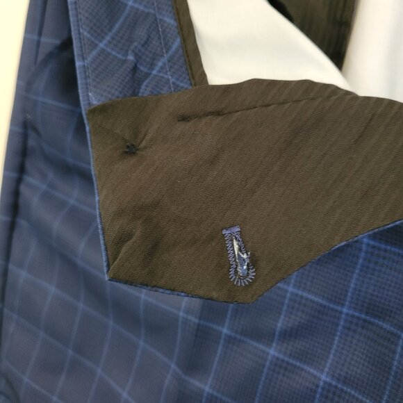 Greg Norman Collection Blue Plaid Men's Hybrid Shorts - Picture 10 of 15